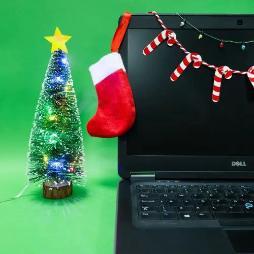 Decorate Your Christmas Desk