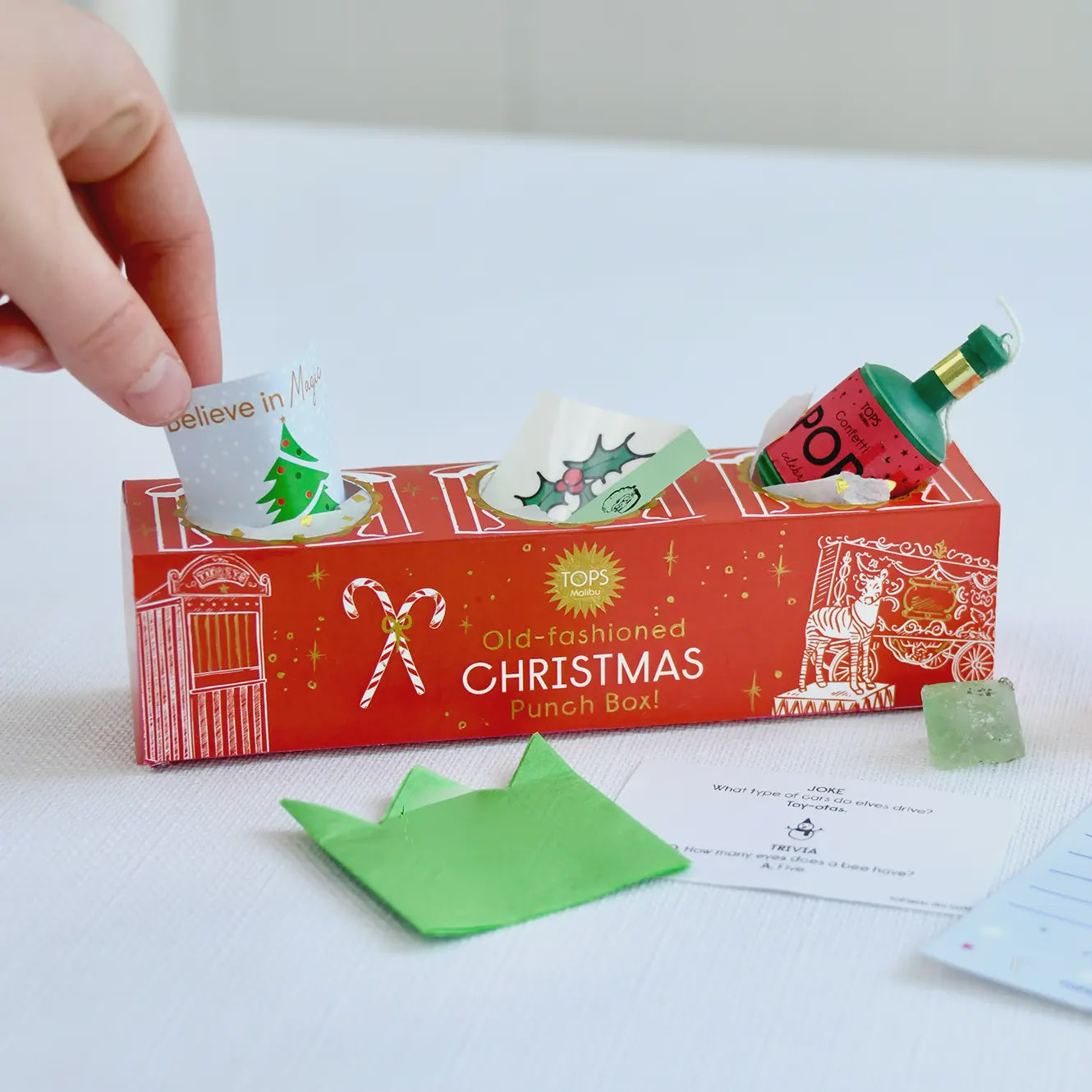 Old Fashioned Punch Box - Christmas