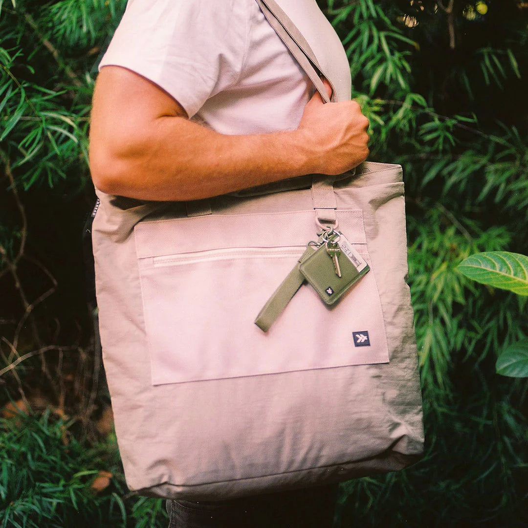 Thread Sand Utility Tote