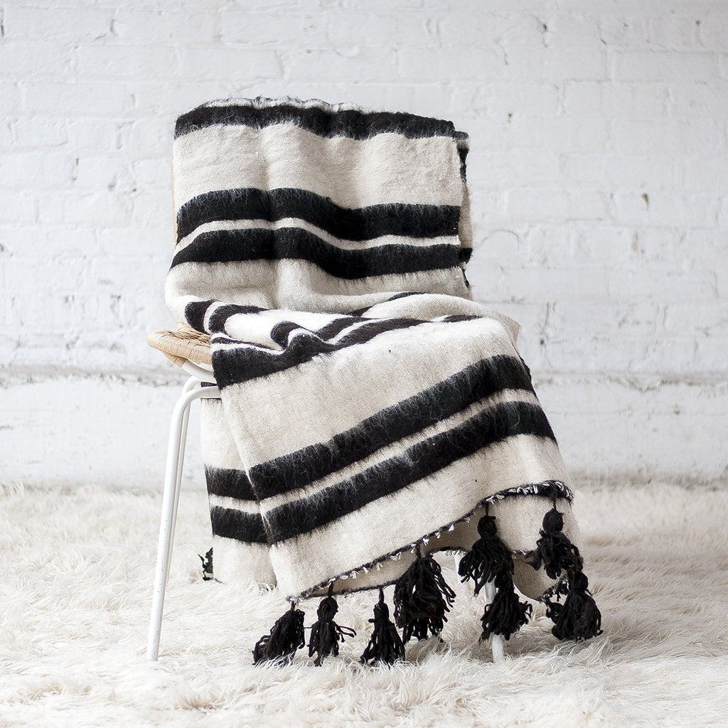 Zona Blanket