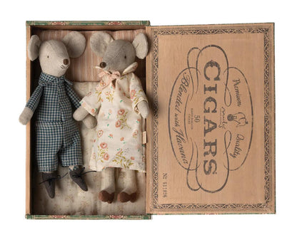 Maileg Grandma and Grandpa Mice in Cigarbox
