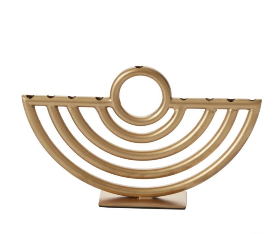 Golda Menorah