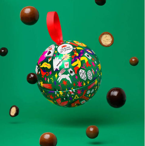 Le Chocolat des Francais Christmas Ball