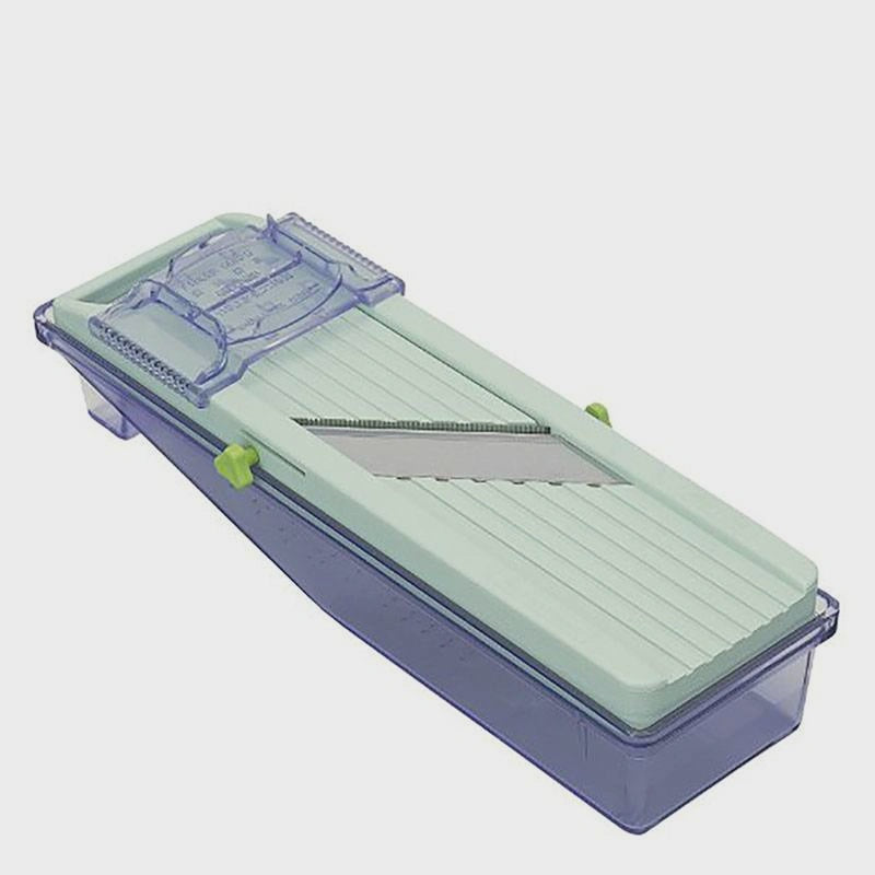 Benriner Classic Slicer with Tray