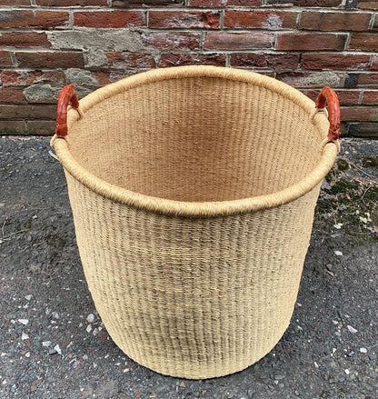 Kwasi Tall Hamper- PICK UP ONLY