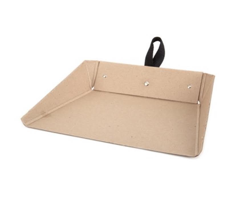 iris hantverk cardboard dust pan