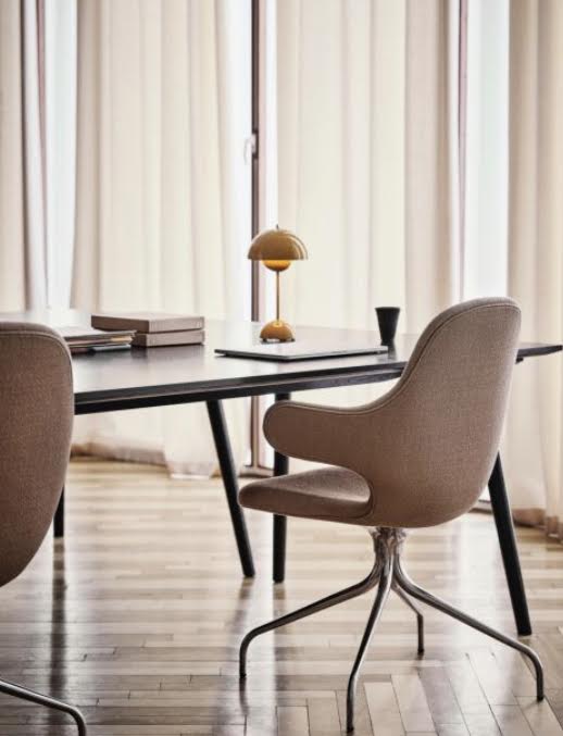 Flowerpot VP9 Rechargeable Table Lamp- Mustard