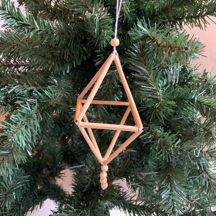 Straw Diamond Ornament