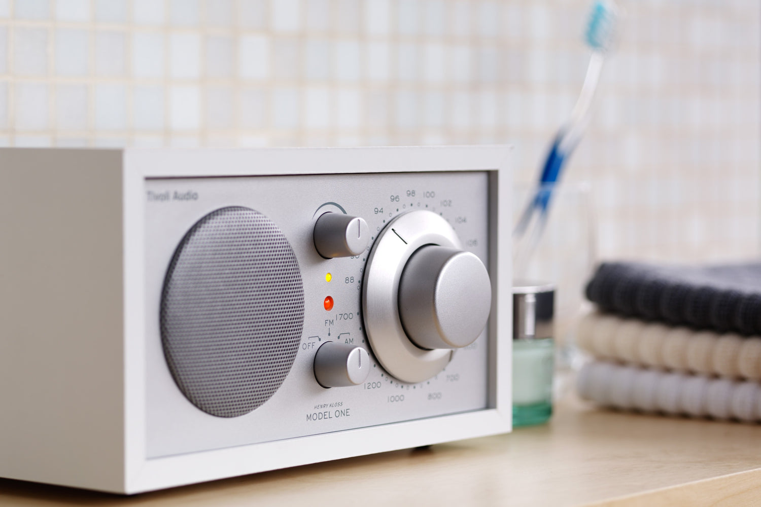 Tivoli Model One Radio Bluetooth- White and Silver